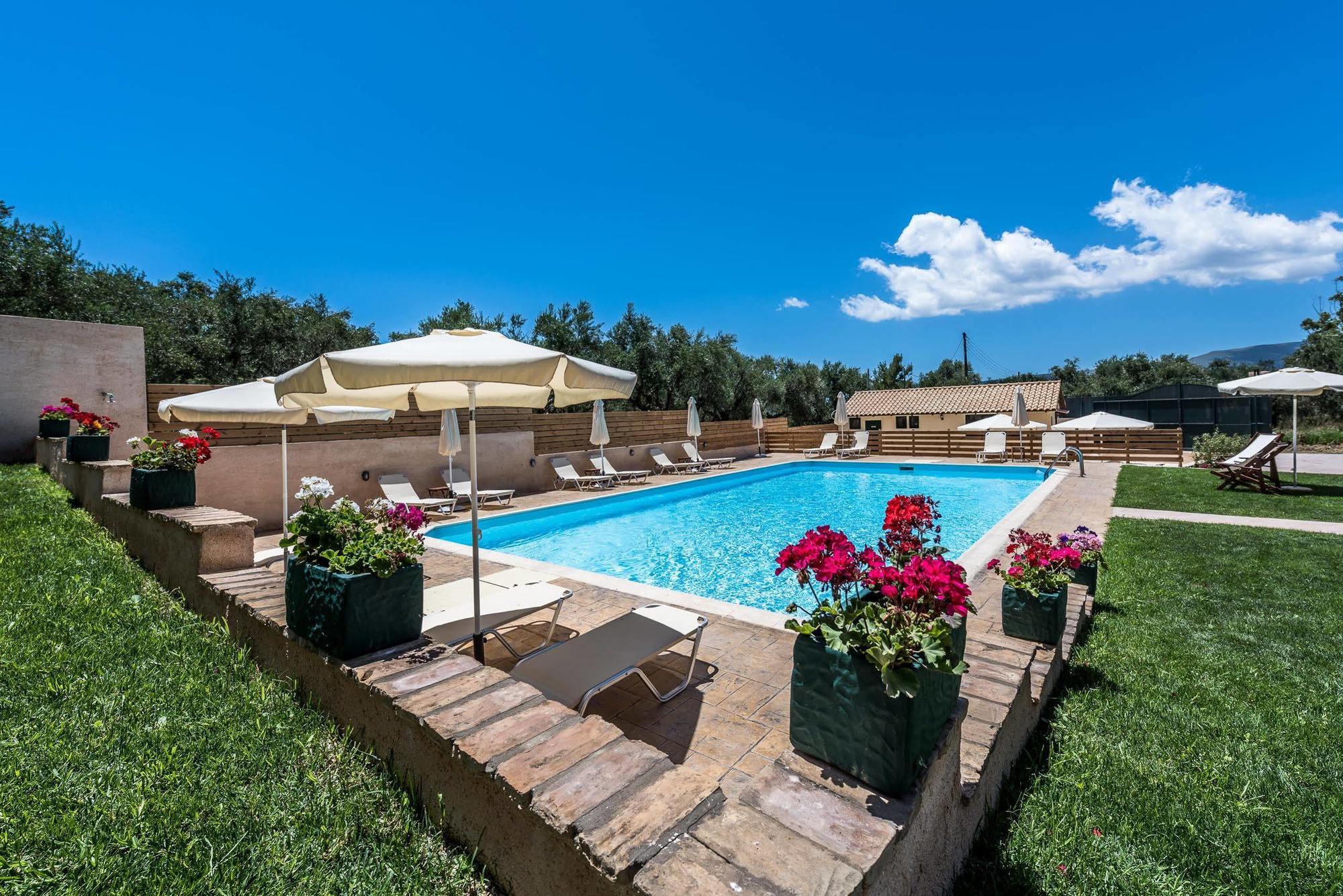 Dolce Vita Residence กาลามากี ภายนอก รูปภาพ
